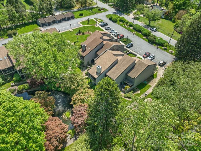 5 Lakemoor Lane, Hendersonville, NC 28739.  MLS# CAR4253352, YatesRealty ID 10990. Aerial