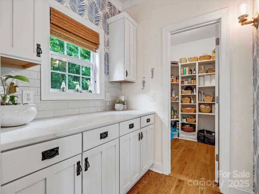 246 Mcduffie Lane, Fort Mill, SC 29715.  MLS# CAR4249376, YatesRealty ID 10991. 