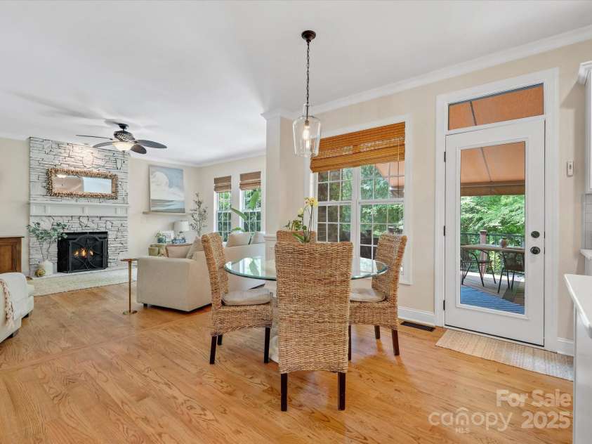 246 Mcduffie Lane, Fort Mill, SC 29715.  MLS# CAR4249376, YatesRealty ID 10991. 