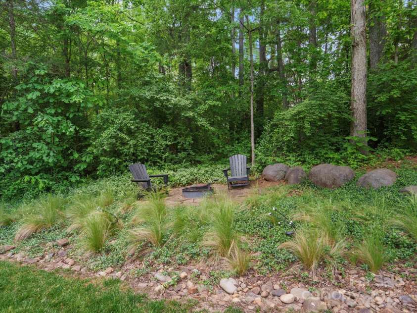 246 Mcduffie Lane, Fort Mill, SC 29715.  MLS# CAR4249376, YatesRealty ID 10991. 