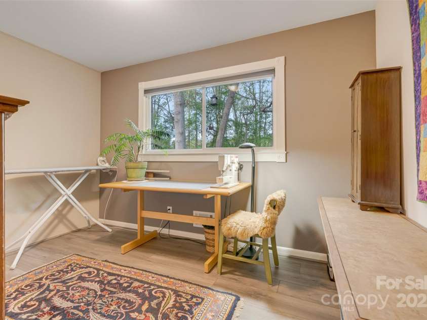 23 Zephyr Drive, Asheville, NC 28806.  MLS# CAR4241105, YatesRealty ID 10993. 