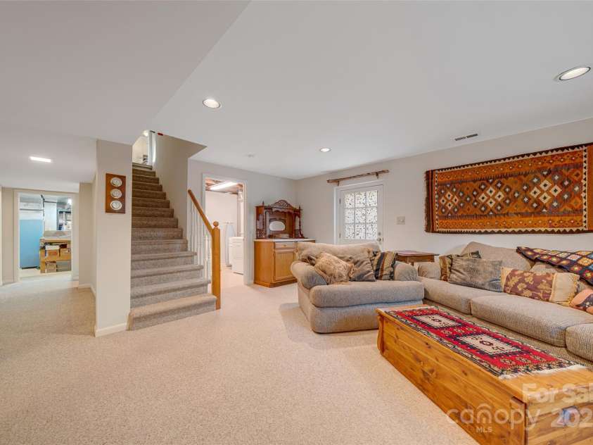 23 Zephyr Drive, Asheville, NC 28806.  MLS# CAR4241105, YatesRealty ID 10993. 