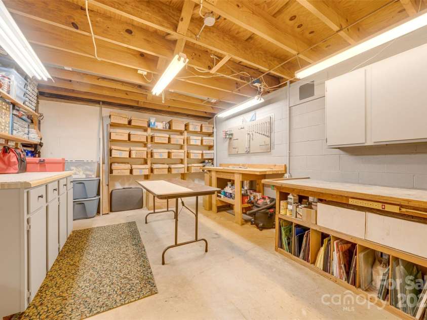 23 Zephyr Drive, Asheville, NC 28806.  MLS# CAR4241105, YatesRealty ID 10993. 