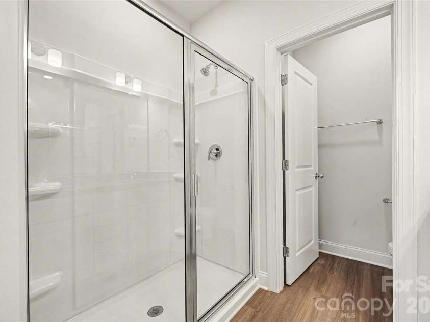 226 Oak Circle, Newton, NC 28658.  MLS# CAR4336438, YatesRealty ID 10994. 