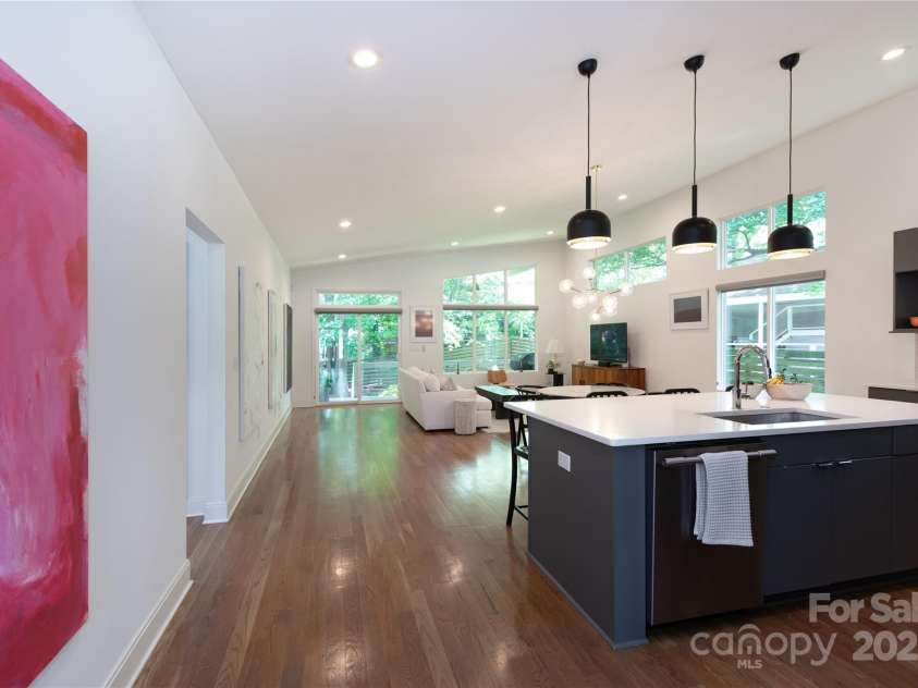 4211 Mantle Court, Charlotte, NC 28205.  MLS# CAR4251839, YatesRealty ID 10994. 