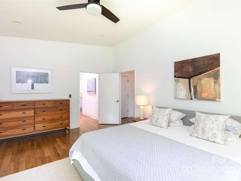 4211 Mantle Court, Charlotte, NC 28205.  MLS# CAR4251839, YatesRealty ID 10994. 