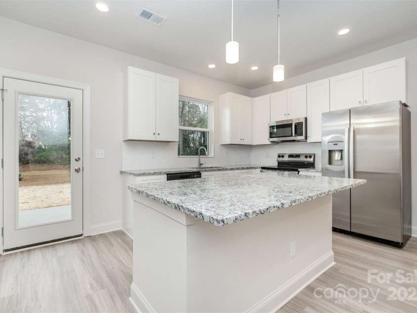19901 Burton Lane, Cornelius, NC 28031.  MLS# CAR4326883, YatesRealty ID 10995. 