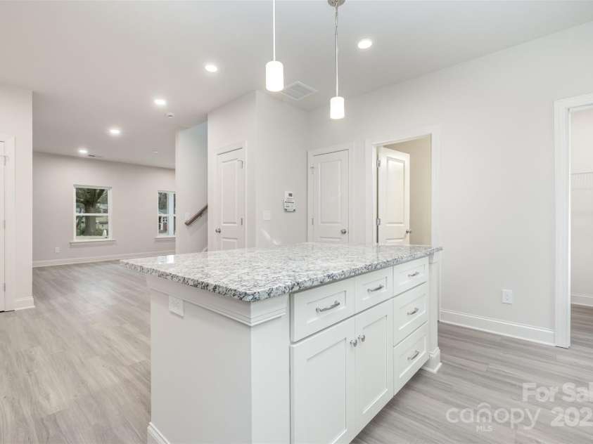 19901 Burton Lane, Cornelius, NC 28031.  MLS# CAR4326883, YatesRealty ID 10995. 