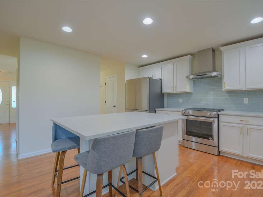 136 Wood Duck Loop, Mooresville, NC 28117.  MLS# CAR4253239, YatesRealty ID 10996. 