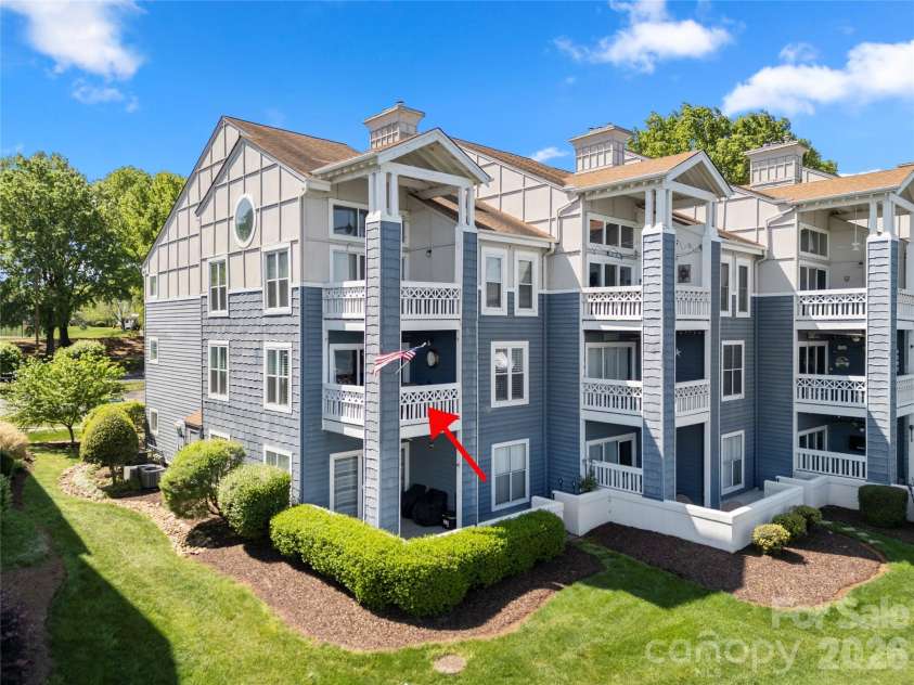 18679 Vineyard Point Lane, Cornelius, NC 28031.  MLS# CAR4366796, YatesRealty ID 10997. 