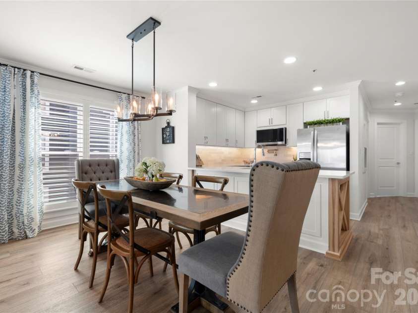 18679 Vineyard Point Lane, Cornelius, NC 28031.  MLS# CAR4366796, YatesRealty ID 10997. 