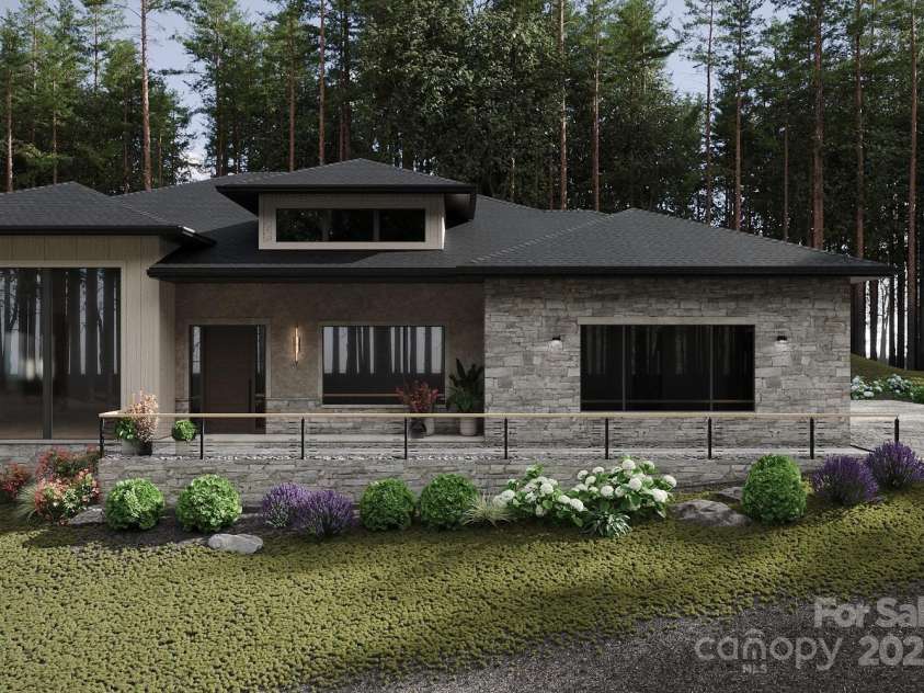 645 Walnut Valley, Arden, NC 28704.  MLS# CAR4284834, YatesRealty ID 11. 