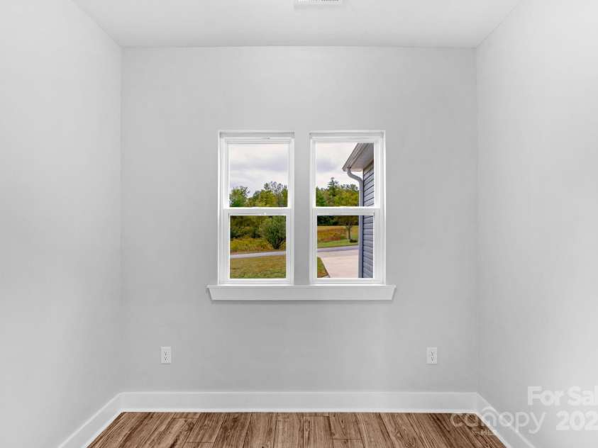 142 Crystal Heights Drive, Hendersonville, NC 28739.  MLS# CAR4310051, YatesRealty ID 110. 