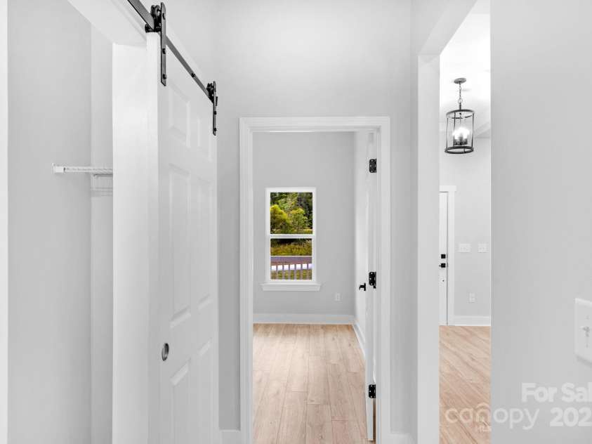 142 Crystal Heights Drive, Hendersonville, NC 28739.  MLS# CAR4310051, YatesRealty ID 110. 