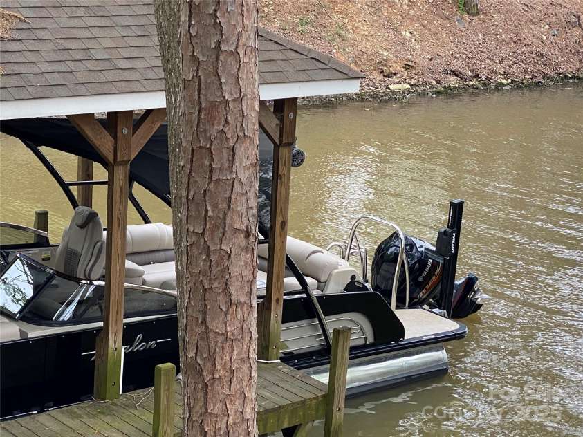 177 Mountain View Lane, Troy, NC 27371.  MLS# CAR4269979, YatesRealty ID 110. 