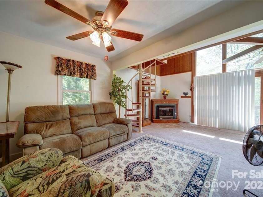 177 Mountain View Lane, Troy, NC 27371.  MLS# CAR4269979, YatesRealty ID 110. 