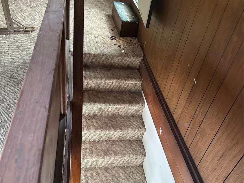 177 Mountain View Lane, Troy, NC 27371.  MLS# CAR4269979, YatesRealty ID 110. These stairs are more my speed.