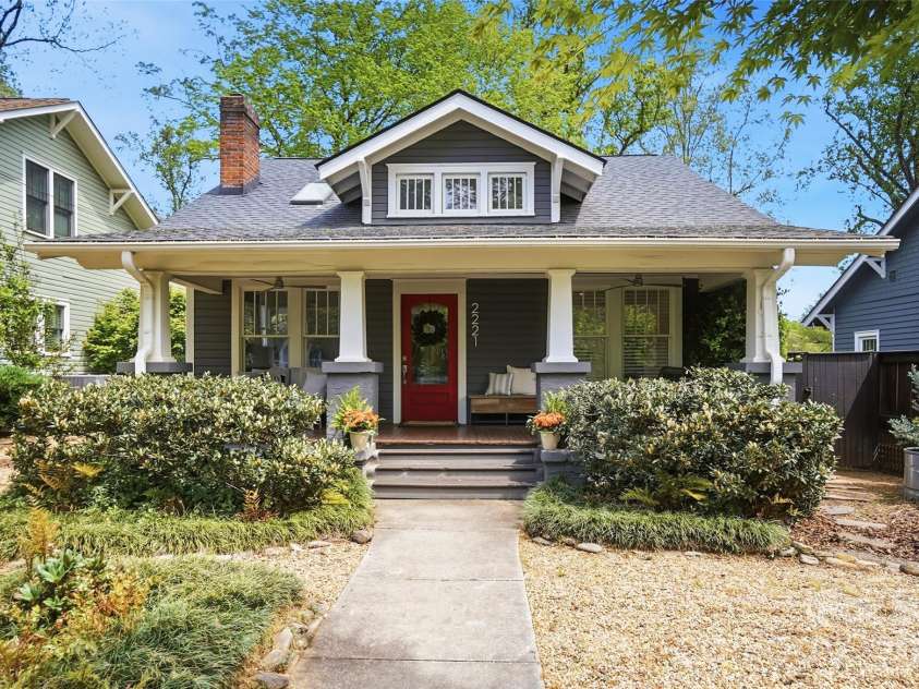 2221 8th Street, Charlotte, NC 28204.  MLS# CAR4367783, YatesRealty ID 11000. 