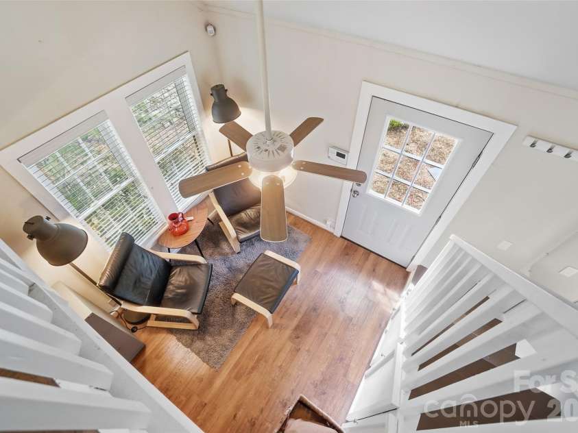 2221 8th Street, Charlotte, NC 28204.  MLS# CAR4367783, YatesRealty ID 11000. ADU - Guest House