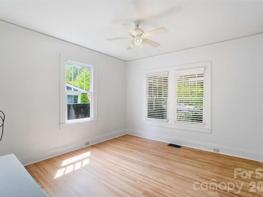 2221 8th Street, Charlotte, NC 28204.  MLS# CAR4367783, YatesRealty ID 11000. Bedroom #3