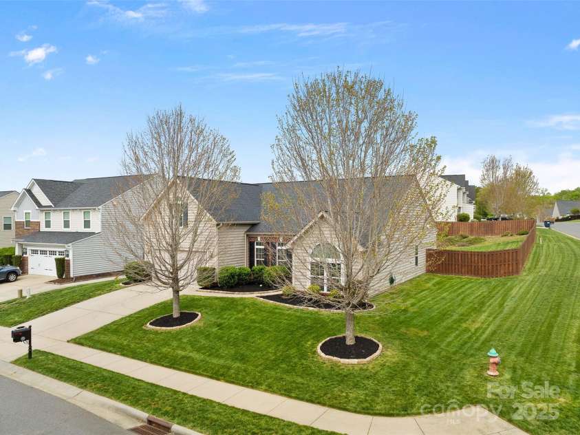 2077 Taney Way, Fort Mill, SC 29707.  MLS# CAR4246046, YatesRealty ID 11002. 