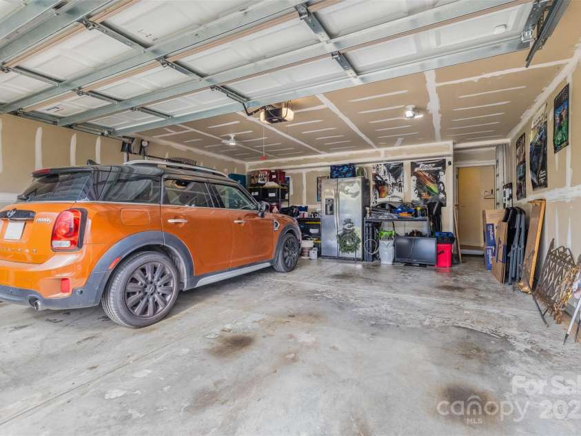 2077 Taney Way, Fort Mill, SC 29707.  MLS# CAR4246046, YatesRealty ID 11002. Garage
