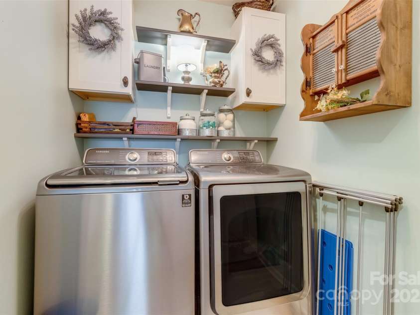 2077 Taney Way, Fort Mill, SC 29707.  MLS# CAR4246046, YatesRealty ID 11002. Laundry