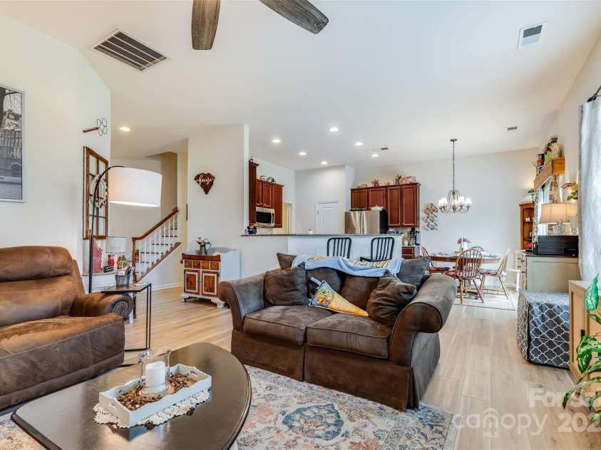 2077 Taney Way, Fort Mill, SC 29707.  MLS# CAR4246046, YatesRealty ID 11002. Living2