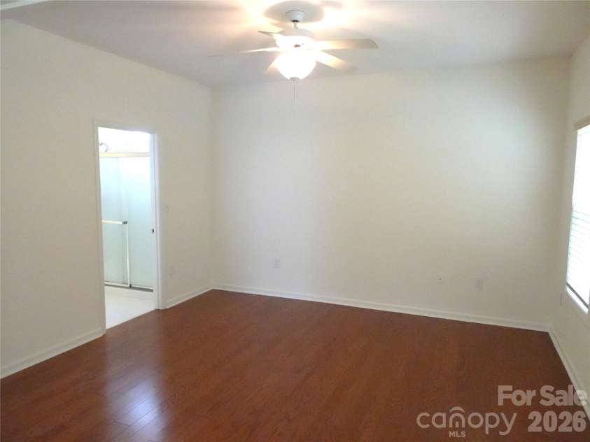 35 Sheffield Place, Brevard, NC 28712.  MLS# CAR4359533, YatesRealty ID 11005. 