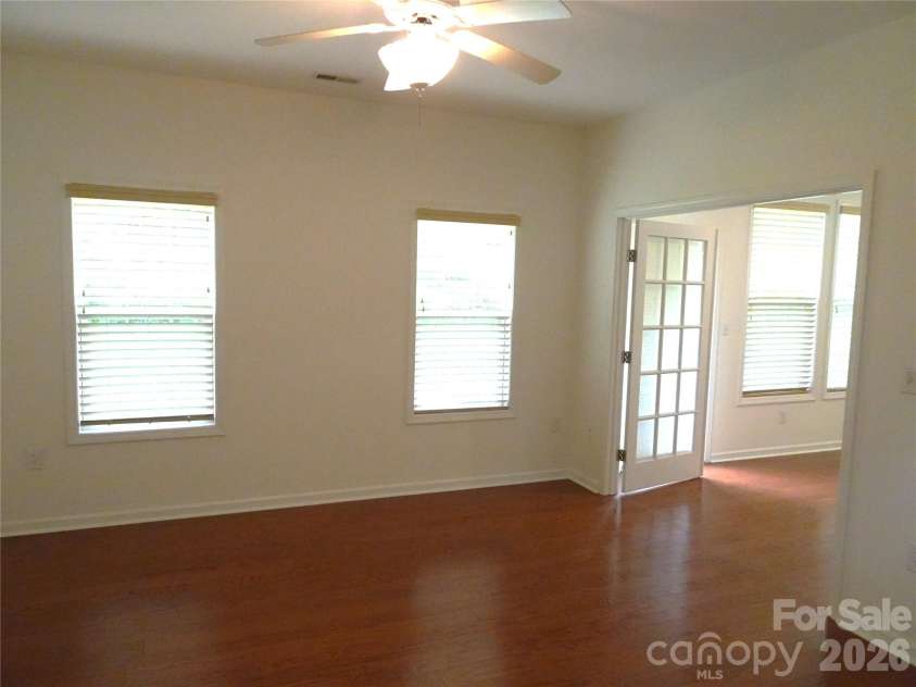 35 Sheffield Place, Brevard, NC 28712.  MLS# CAR4359533, YatesRealty ID 11005. 