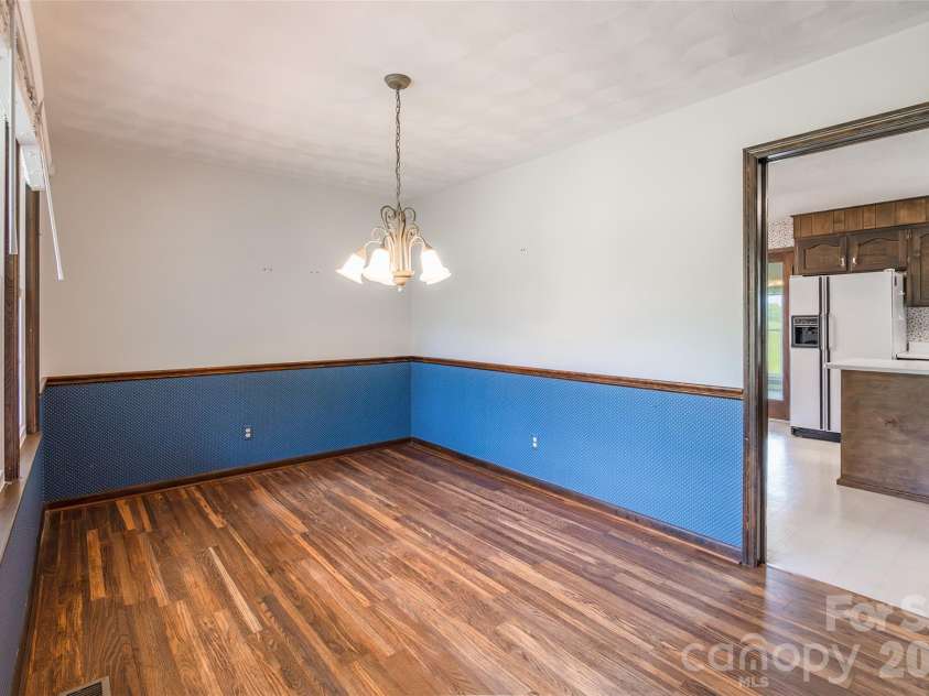 161 Springdale Lane, Cowpens, SC 29330.  MLS# CAR4366841, YatesRealty ID 11006. 