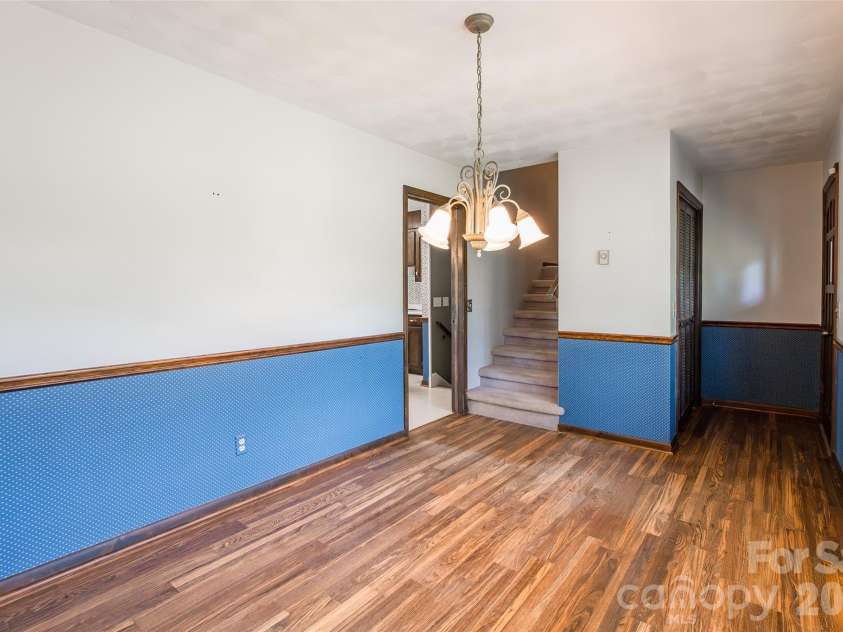 161 Springdale Lane, Cowpens, SC 29330.  MLS# CAR4366841, YatesRealty ID 11006. 