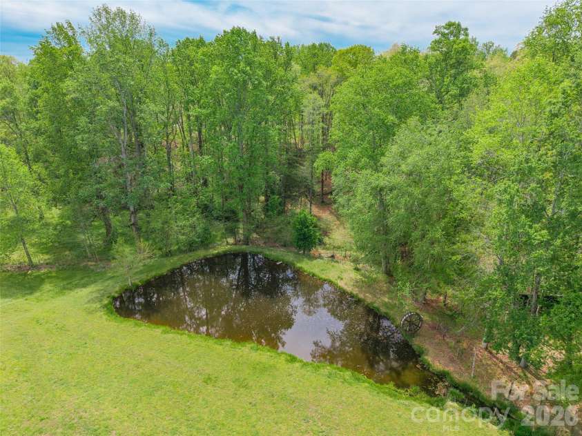 161 Springdale Lane, Cowpens, SC 29330.  MLS# CAR4366841, YatesRealty ID 11006. 