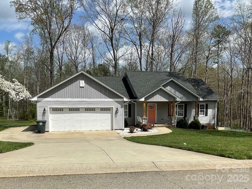 2222 Evergreen Drive, Newton, NC 28658.  MLS# CAR4231561, YatesRealty ID 11006. 
