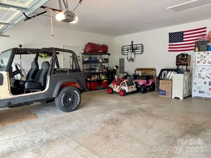 2222 Evergreen Drive, Newton, NC 28658.  MLS# CAR4231561, YatesRealty ID 11006. 