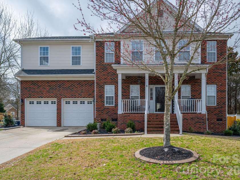 156 Foggy Meadow Drive, Fort Mill, SC 29708.  MLS# CAR4354356, YatesRealty ID 11007. 
