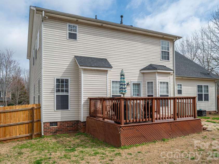 156 Foggy Meadow Drive, Fort Mill, SC 29708.  MLS# CAR4354356, YatesRealty ID 11007. 