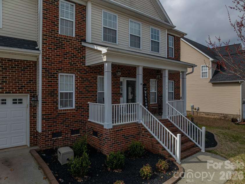 156 Foggy Meadow Drive, Fort Mill, SC 29708.  MLS# CAR4354356, YatesRealty ID 11007. 