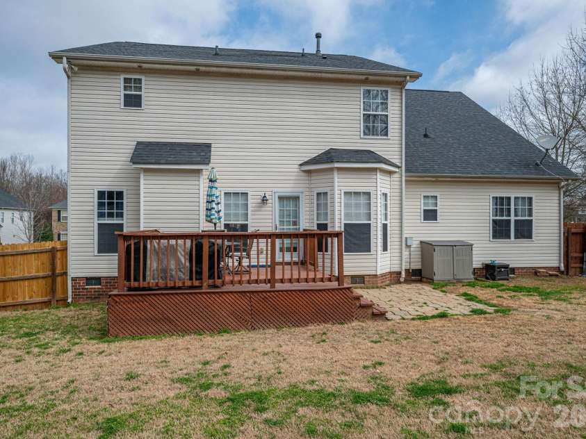 156 Foggy Meadow Drive, Fort Mill, SC 29708.  MLS# CAR4354356, YatesRealty ID 11007. 