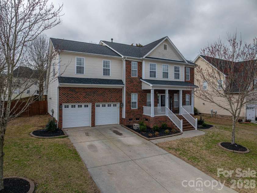 156 Foggy Meadow Drive, Fort Mill, SC 29708.  MLS# CAR4354356, YatesRealty ID 11007. 