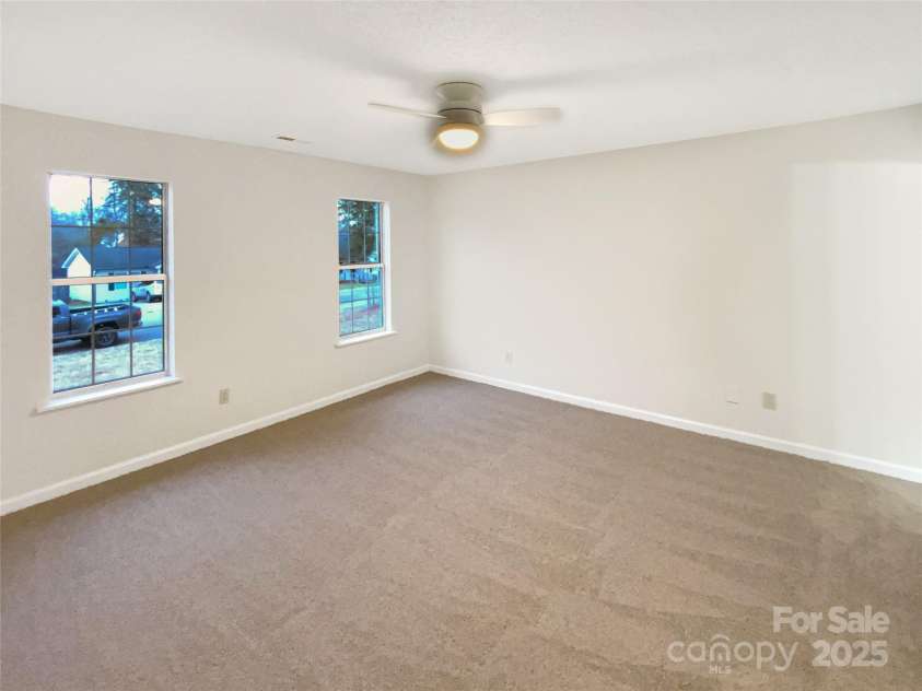 1313 Ridgewood Drive, Concord, NC 28027.  MLS# CAR4235349, YatesRealty ID 11008. 