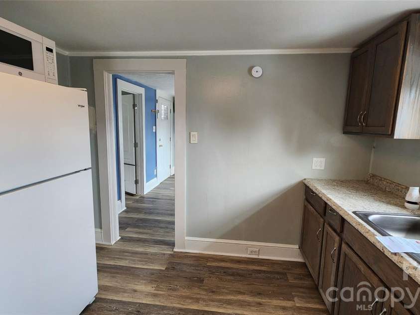 431 Ashworth Circle, Marion, NC 28752.  MLS# CAR4368677, YatesRealty ID 11008. 