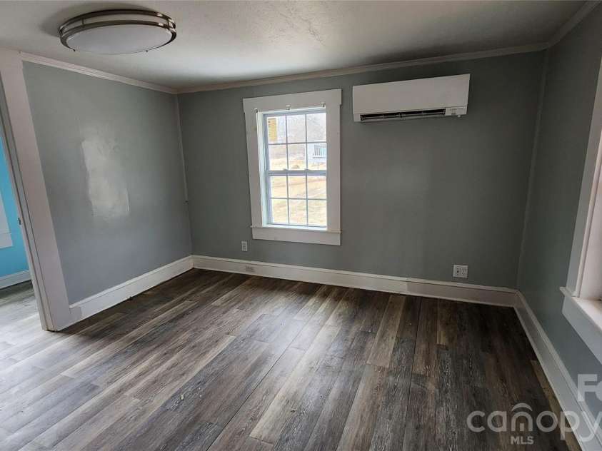 431 Ashworth Circle, Marion, NC 28752.  MLS# CAR4368677, YatesRealty ID 11008. BR #1
