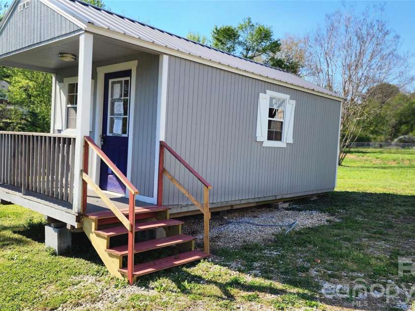 431 Ashworth Circle, Marion, NC 28752.  MLS# CAR4368677, YatesRealty ID 11008. Detached outbuilding
