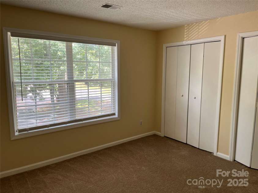 6011 Treetop Court, Charlotte, NC 28212.  MLS# CAR4294505, YatesRealty ID 11009. 