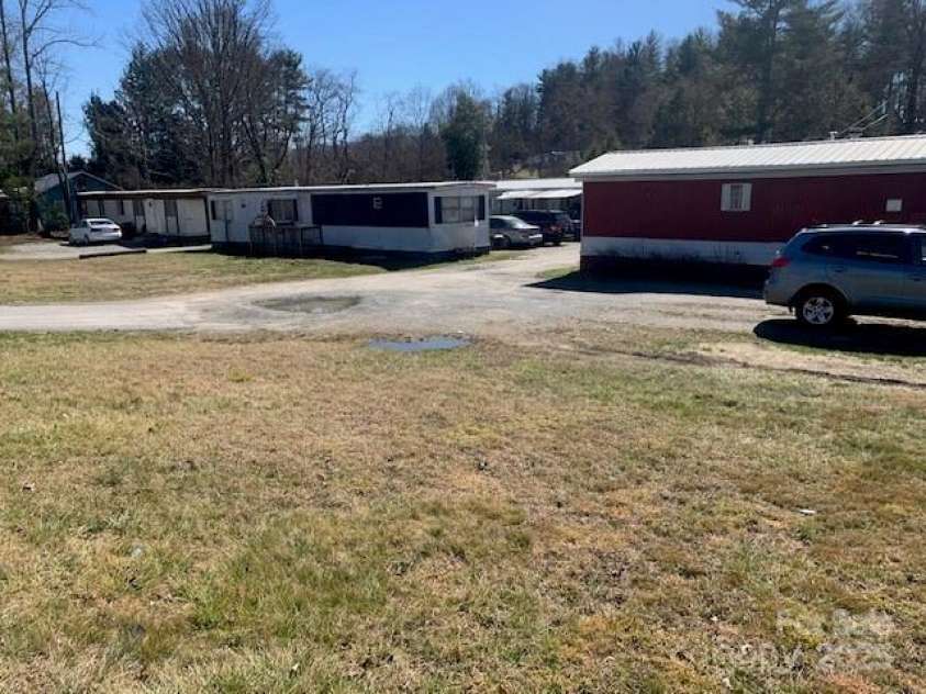 ACROSS 675 KAYLA WEST Drive, Pisgah Forest, NC 28768.  MLS# CAR4223966, YatesRealty ID 1101. 