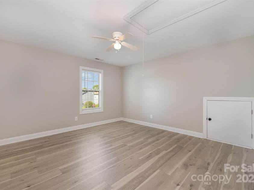 8309 Knapp Court, Locust, NC 28097.  MLS# CAR4222217, YatesRealty ID 11010. Bonus Room