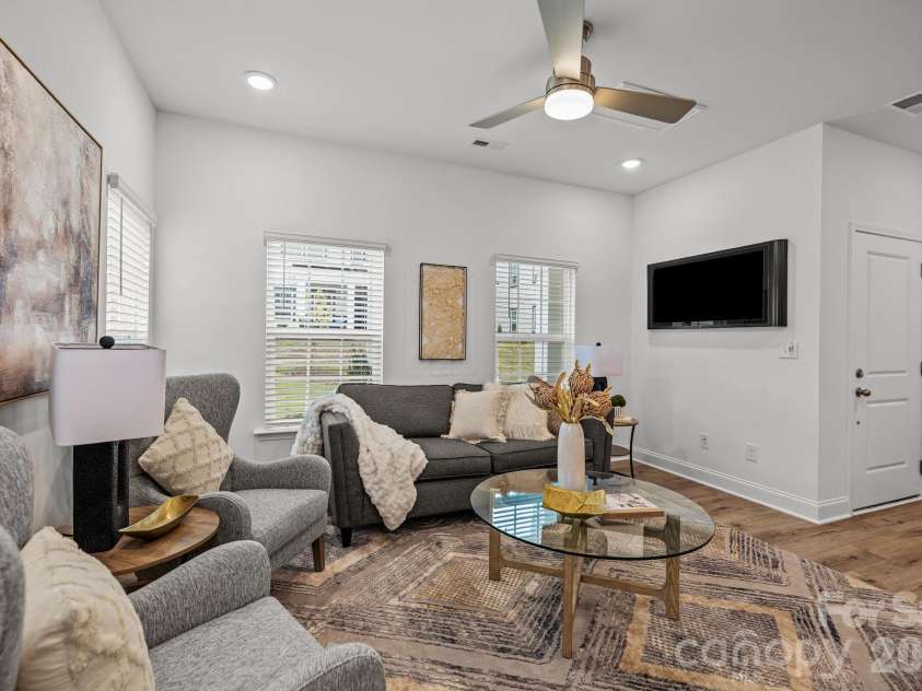 5004 Cherry Gum Court, Matthews, NC 28105.  MLS# CAR4422827, YatesRealty ID 11012. 