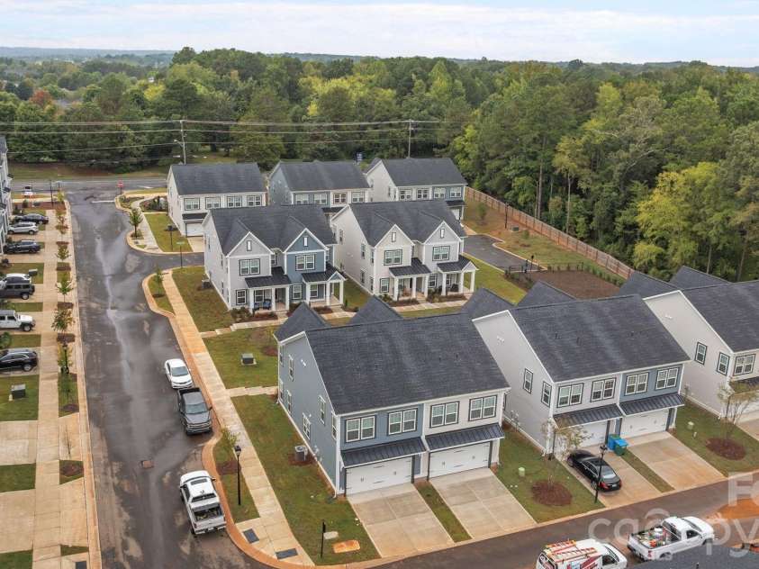 5004 Cherry Gum Court, Matthews, NC 28105.  MLS# CAR4422827, YatesRealty ID 11012. 