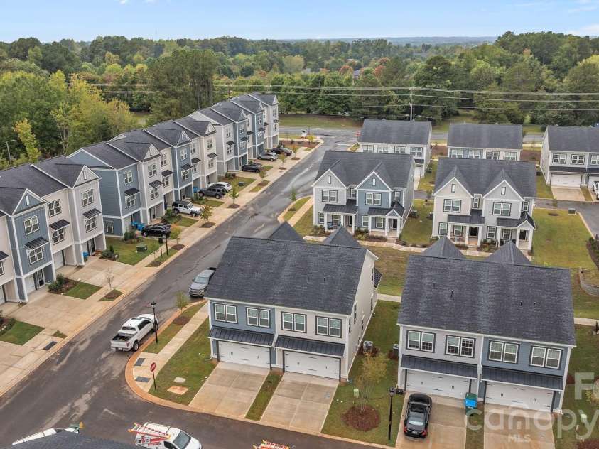 5004 Cherry Gum Court, Matthews, NC 28105.  MLS# CAR4422827, YatesRealty ID 11012. 